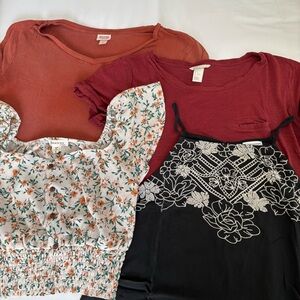 Floral and Black Women's Tops Set